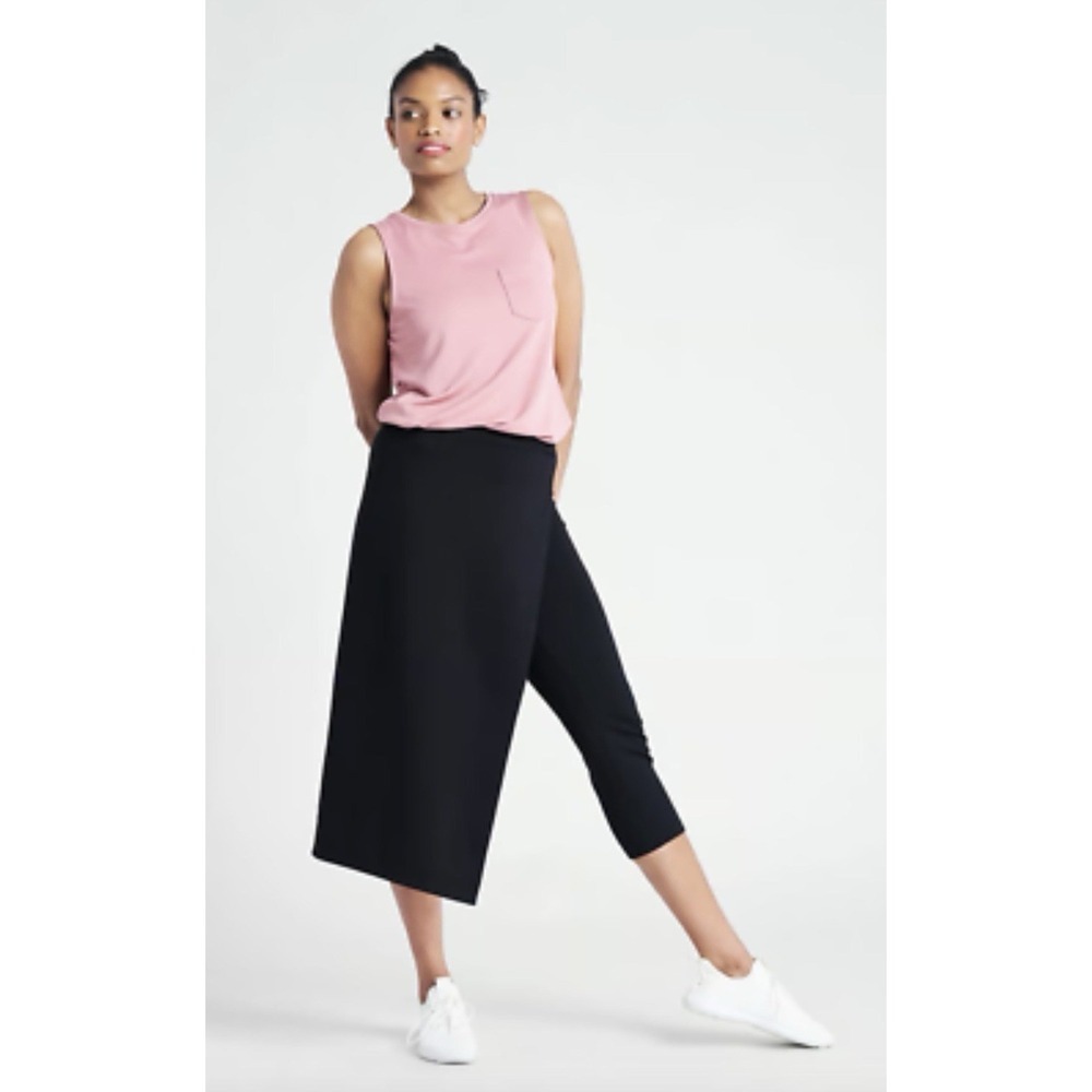 Betabrand Sassiest Pants 2-in-1 Skirted Crop Leggings Women's Size Medium Black